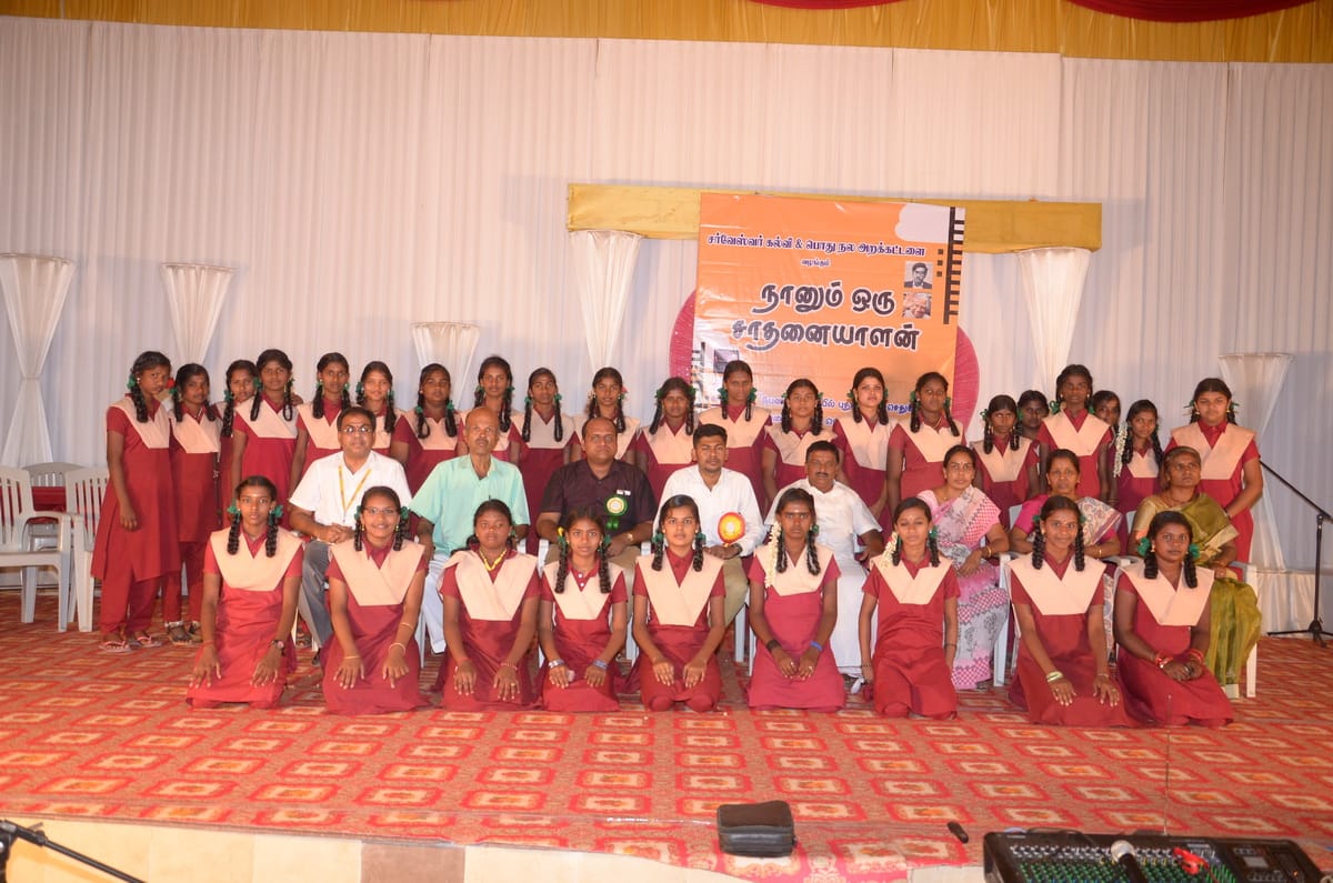 Naanum Oru Saathanaiyaalan — empowerment session photo 14