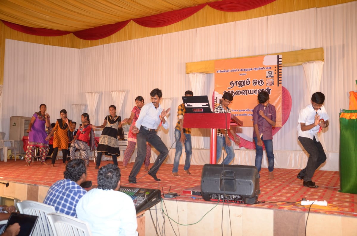 Naanum Oru Saathanaiyaalan — empowerment session photo 16