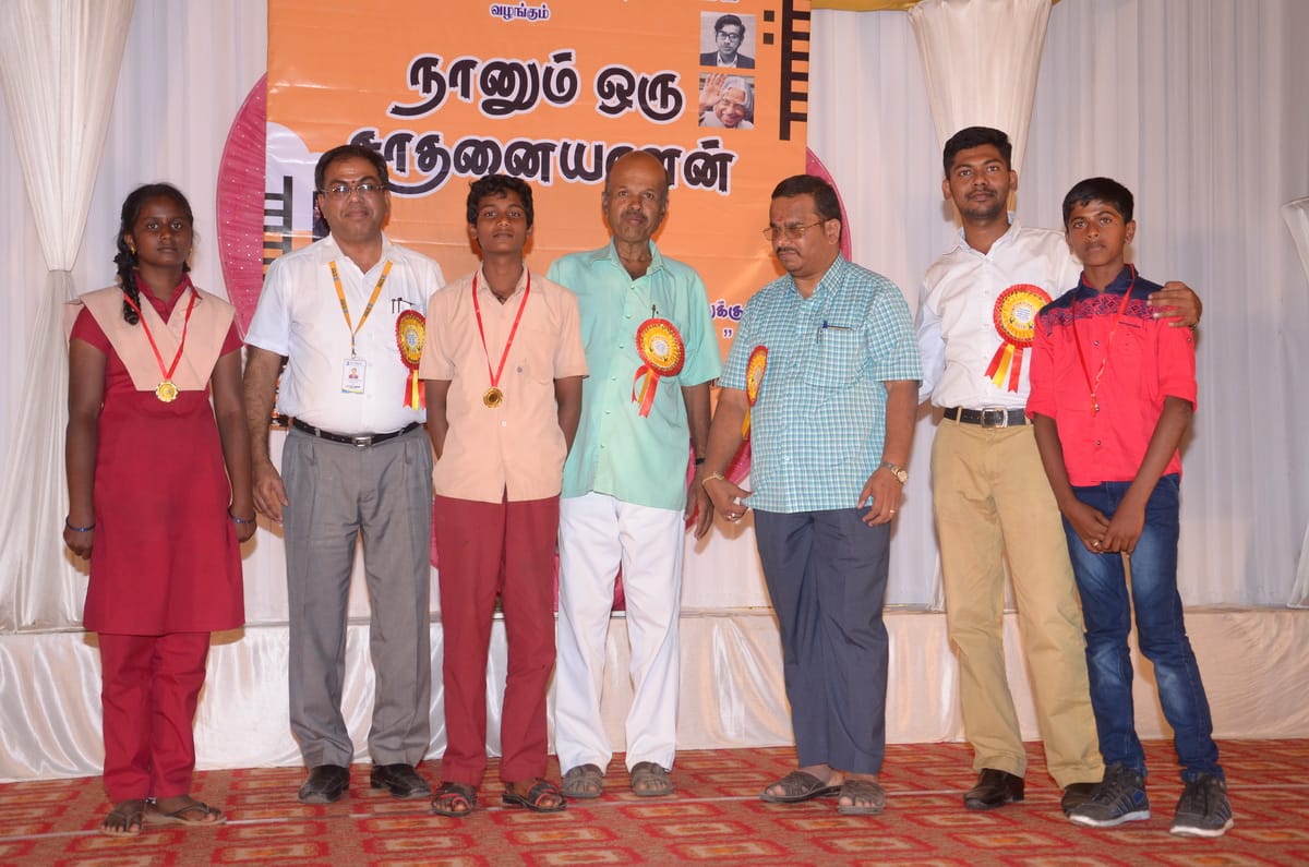 Naanum Oru Saathanaiyaalan — empowerment session photo 21